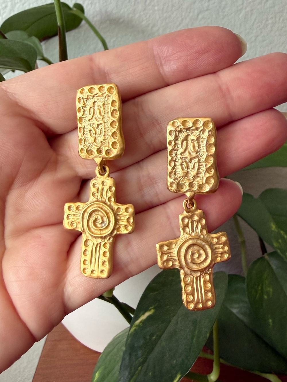 Vintage Matte Gold Byzantine Cross Earrings Post Back Swirl Drop Dangle Brushed